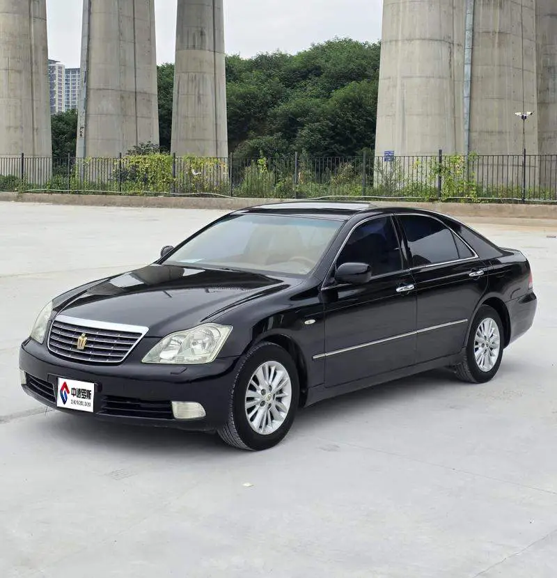 crown 2007 2.5L Royal Special Edition