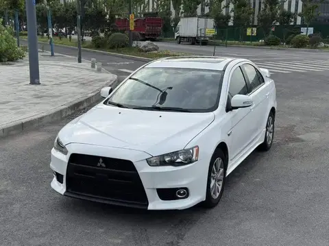 Wing God 2013 Zhi Shang Edition 1.8L Manual Luxury รุ่น