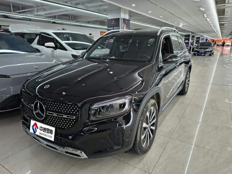 Mercedes-Benz GLB 2025 GLB 220 Fashion Edition