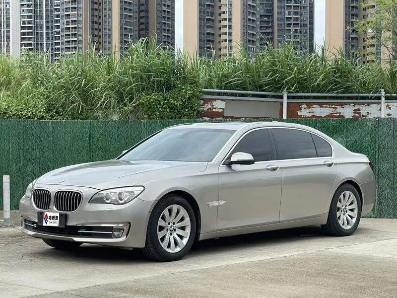 BMW 7 Series 2014 730Li Premium Edition