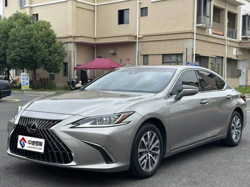 Lexus ES 2023 260 Excellence Edition