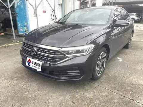 Sagitar 2023 300TSI DSG Beyond Edition