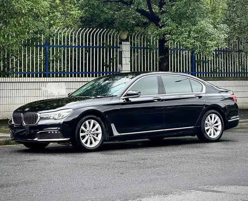 BMW 7 Series 2017 730Li Leading Edition