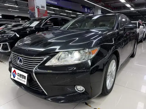 Lexus ES 2013 300h Elite Edition