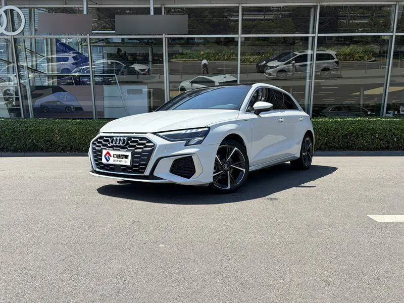Audi A3 2024 Sportback 35 TFSI Stylish and sporty
