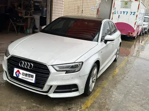 Audi A3 2019 Limousine 35 TFSI Fashionable National VI