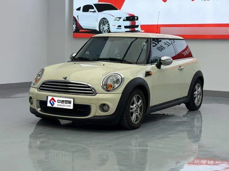 MINI 2013 1.6L ONE Limited Edition 3